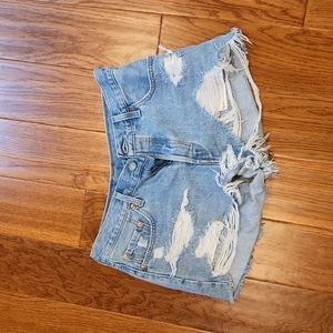 Levi's women high rise jean short